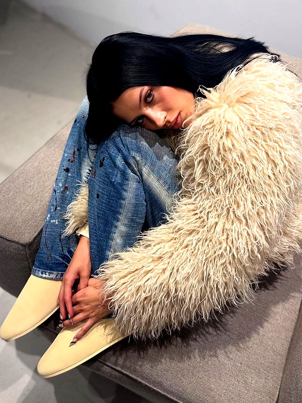 karolinaawasik instagram image archive image