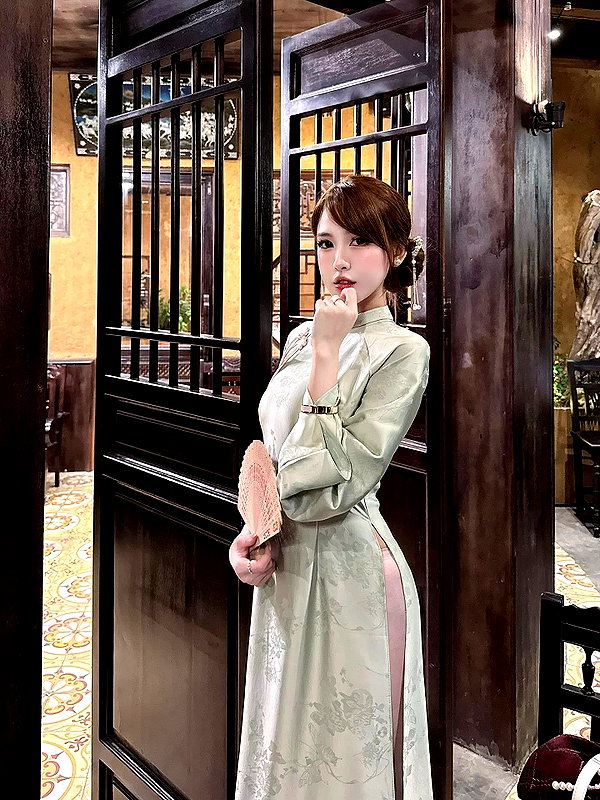 lyhythuedoxinh instagram image archive image