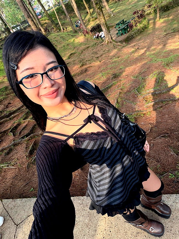 _nei.ko instagram image archive image