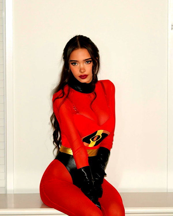 lydiavioletofficial instagram image archive image