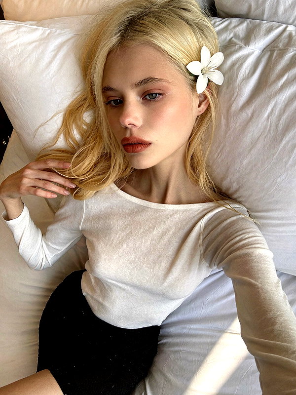 alisen.mari instagram image archive image