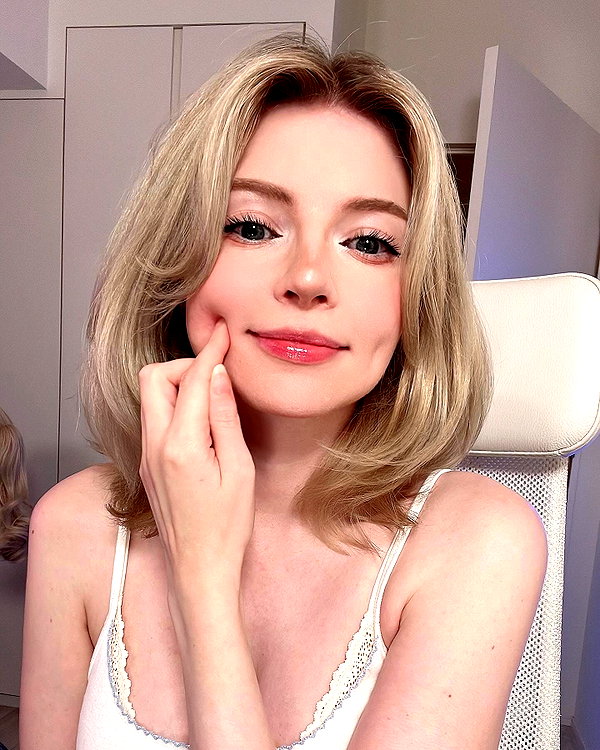 peachmilky_ instagram image archive image