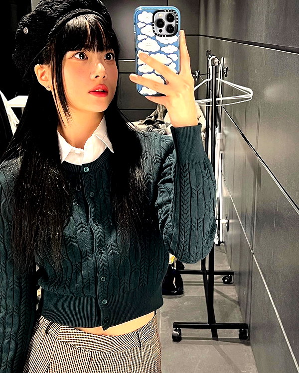 hhh.e_c.v instagram image archive image