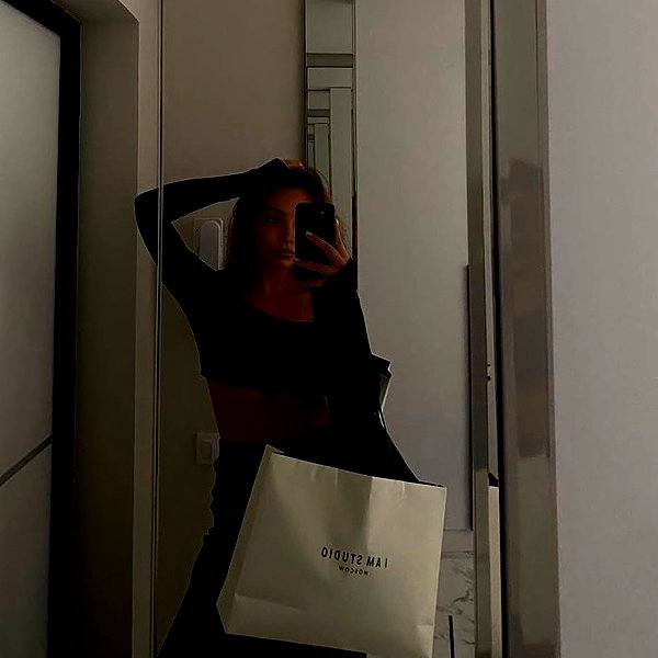 veroni22ka instagram image archive image