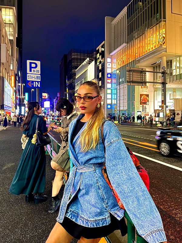 maya.keyy instagram image archive image