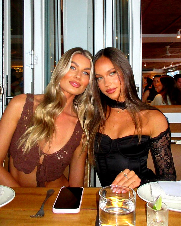 olivia.mathers instagram image archive image
