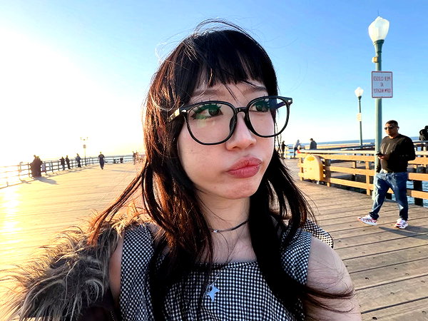 baldbangbaddie instagram image archive image