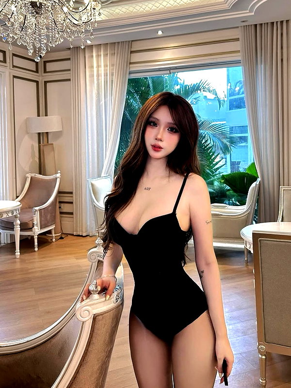lyhythuedoxinh instagram image archive image