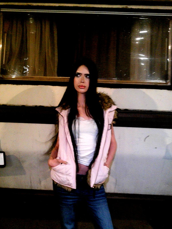 yanyluya instagram image archive image