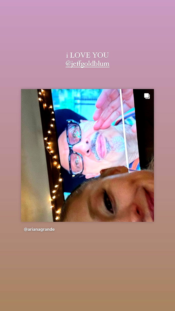 arianagrande instagram image archive image