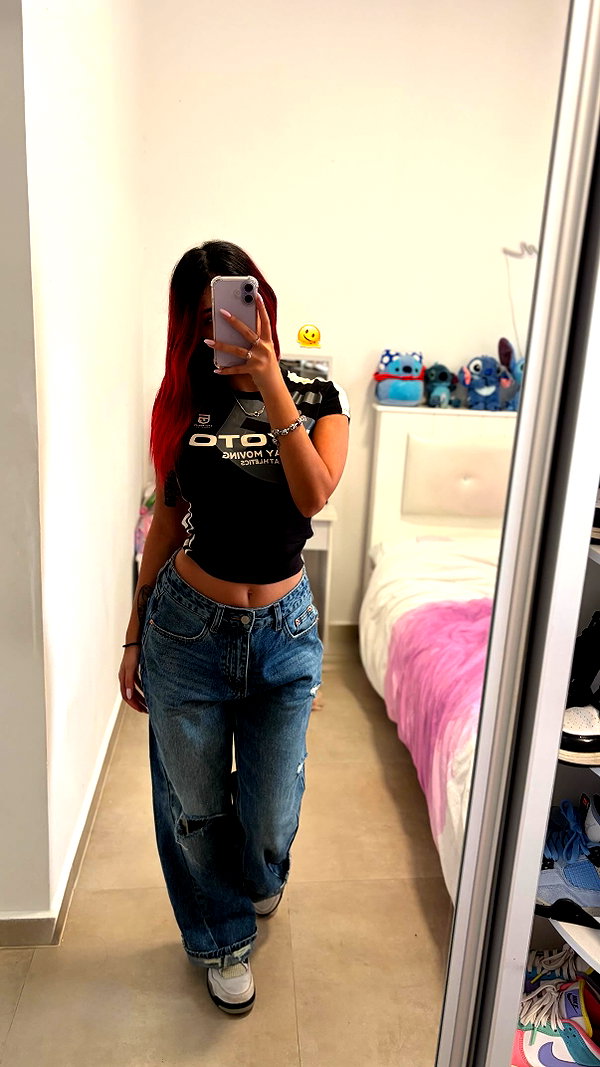 Archived image from @shanidahan7 on Instagram