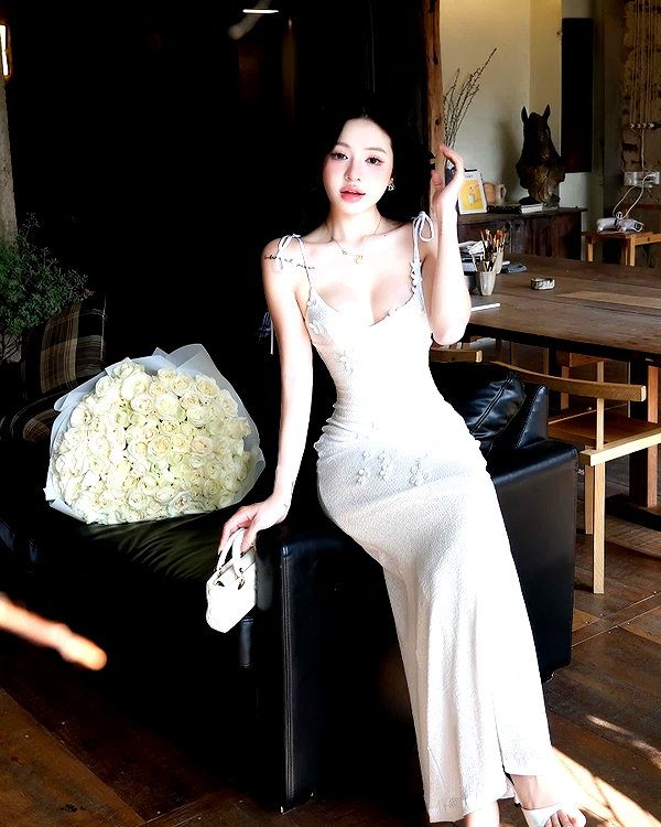 lyhythuedoxinh instagram image archive image