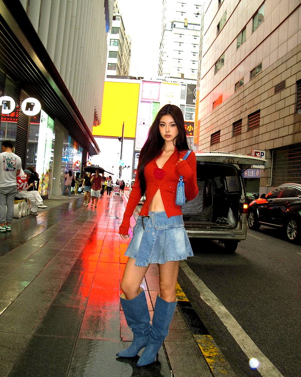 ll.lu1s instagram image archive image