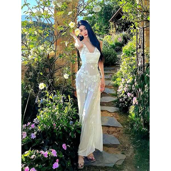 lyhythuedoxinh instagram image archive image