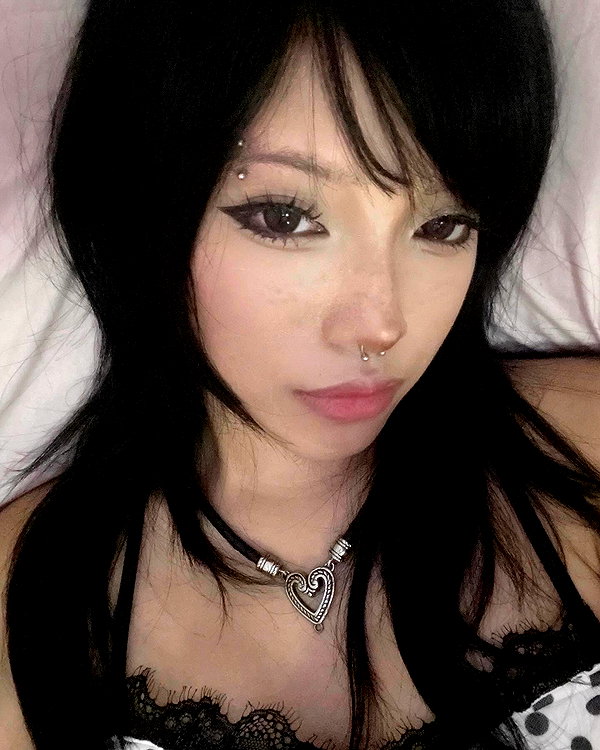 Archived image from @danvyee on Instagram
