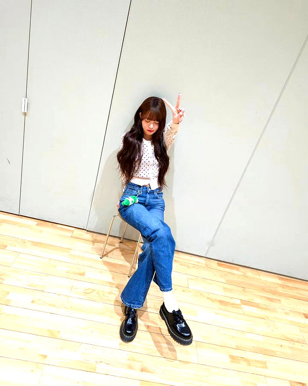 hhh.e_c.v instagram image archive image