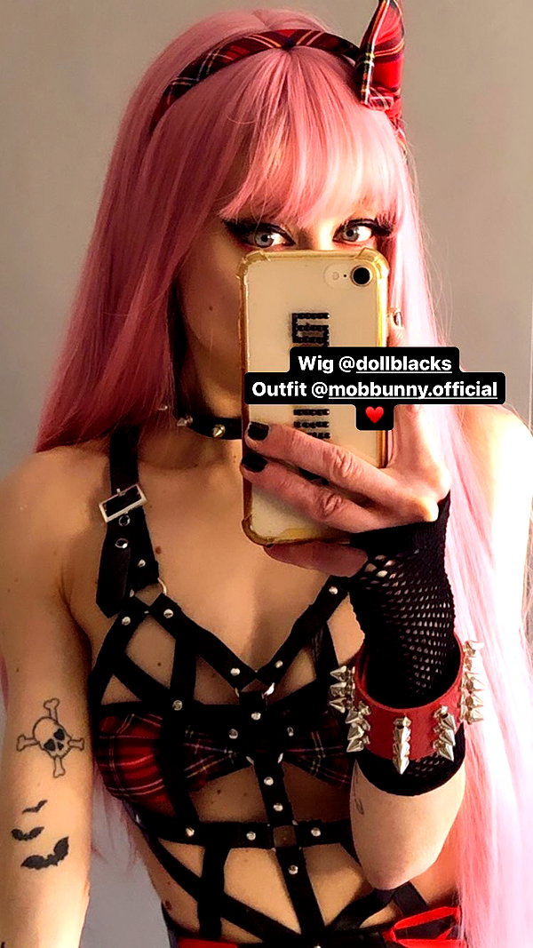 roxiechelon2 instagram image archive image