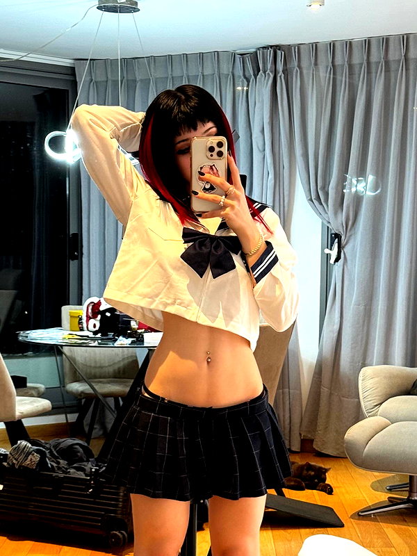 nicoleponyxox instagram image archive image