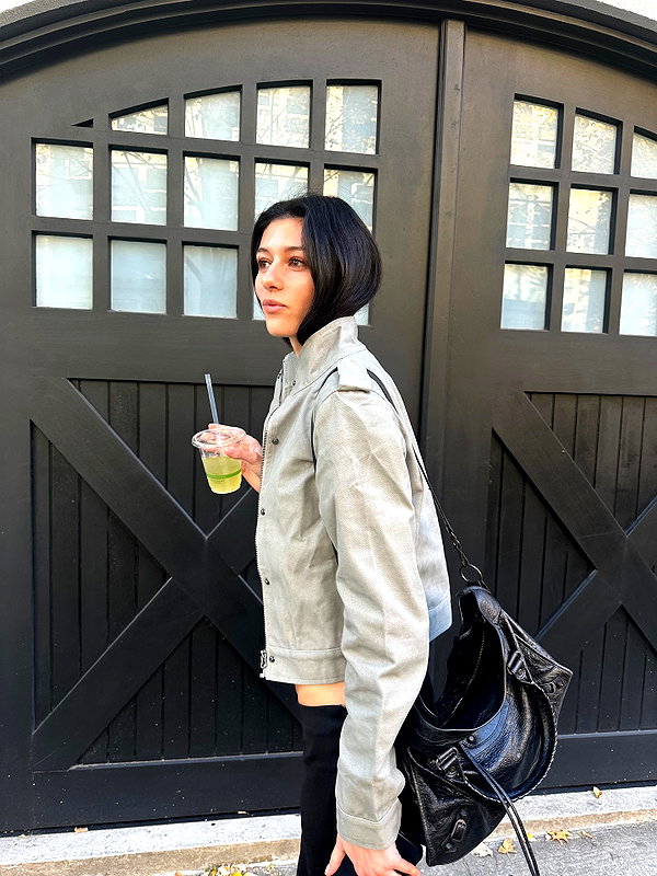 reneeebeller instagram image archive image