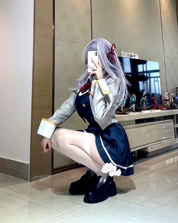 gallery_cosplayer instagram image archive image