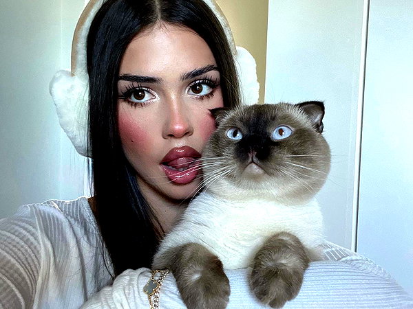 leahhalton instagram image archive image