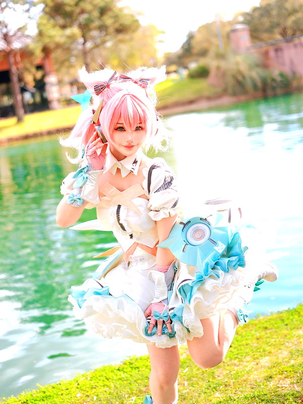 rakukoo instagram image archive image