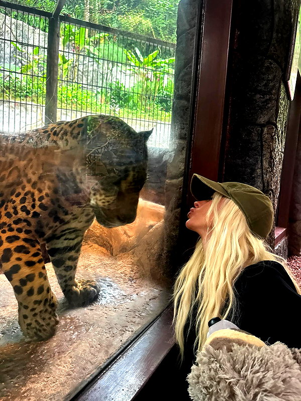 xtina instagram image archive image