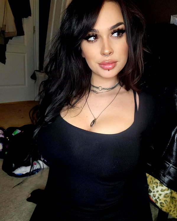 rixiadigivolved instagram image archive image