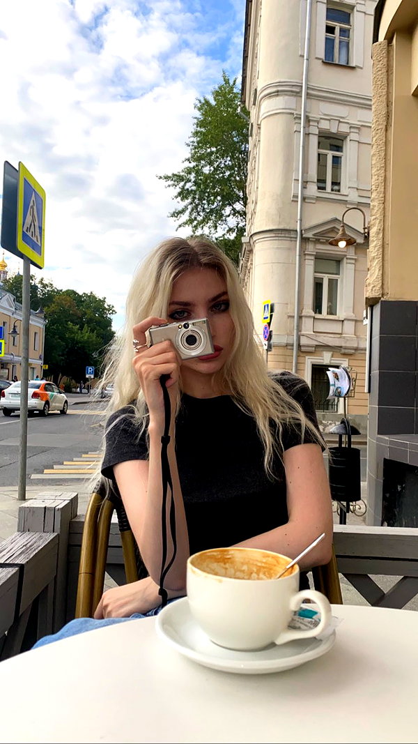 alien.hanna instagram image archive image