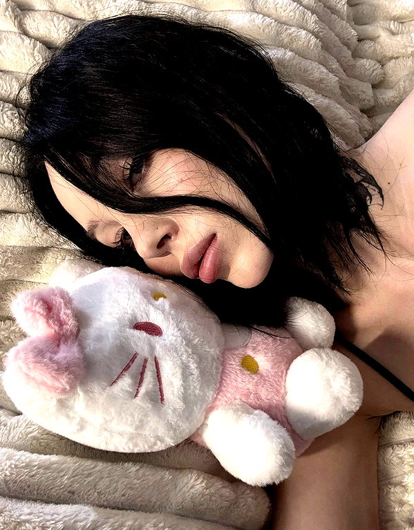 daaarkina instagram image archive image