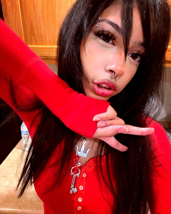 twodollie instagram image archive image