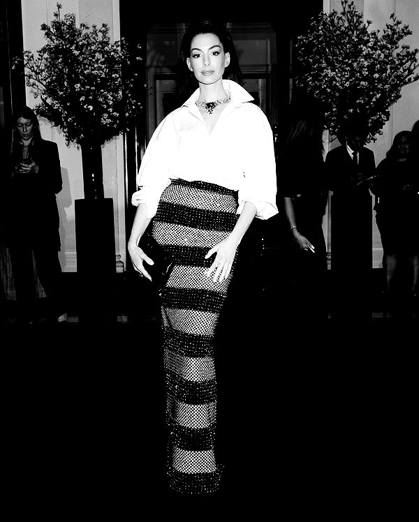 annehathaway instagram image archive image