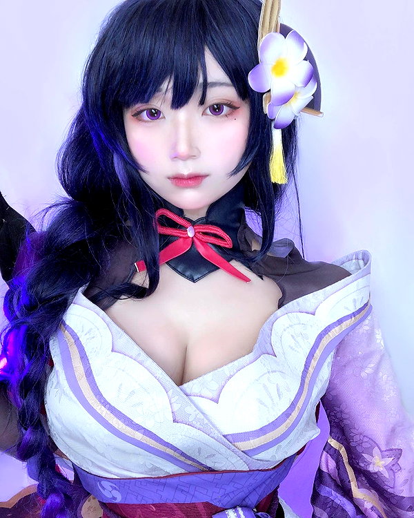 purinn_cos instagram image archive image