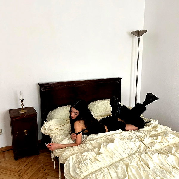 zarinamartinna instagram image archive image