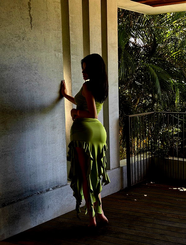 vanessa.rhd instagram image archive image