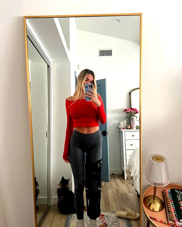 kaylasimmmons instagram image archive image