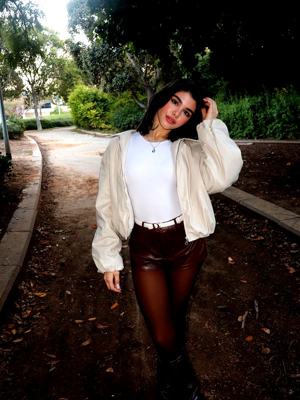 liron_vaitzman instagram image archive image