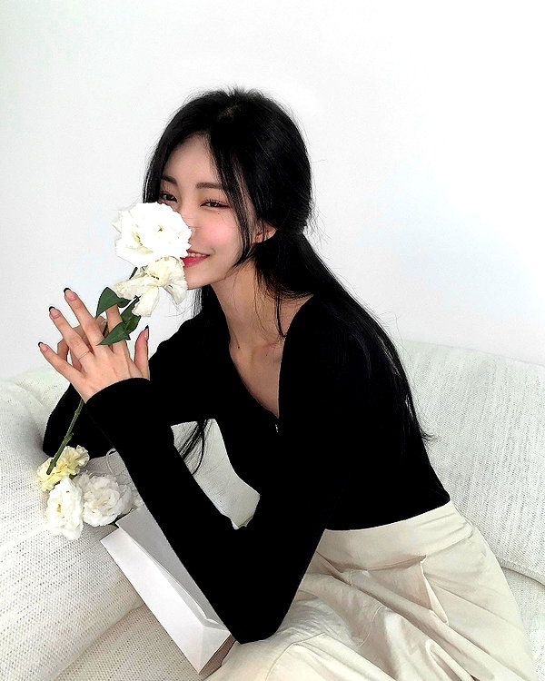 daxbin instagram image archive image
