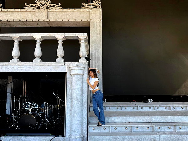 madisonbeer instagram image archive image