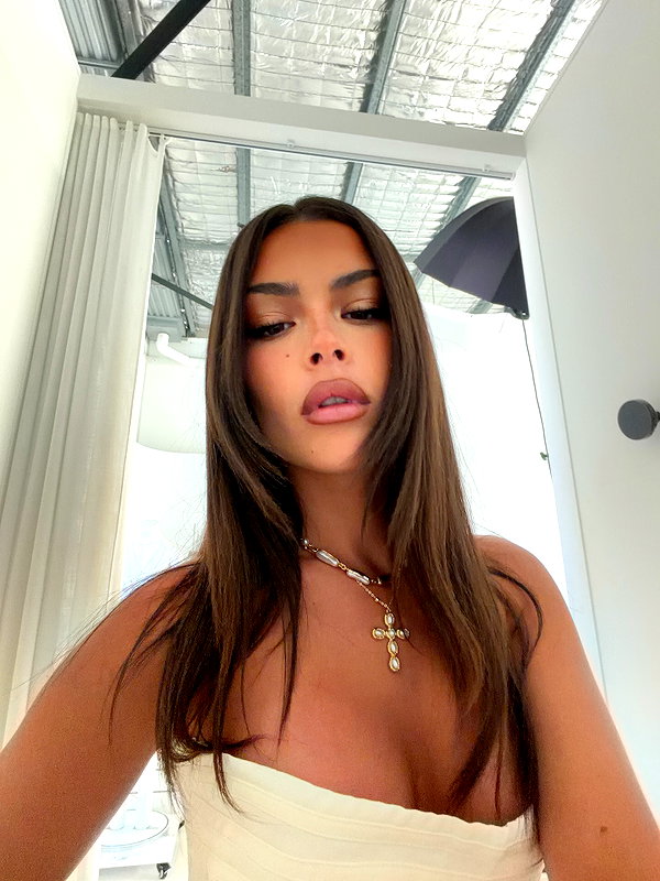 oliviaphillipps instagram image archive image