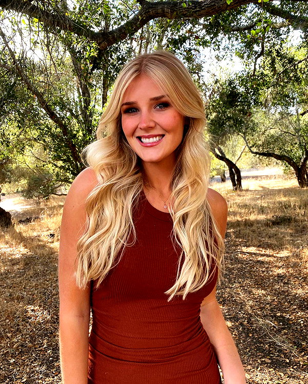 allie_dunn instagram image archive image