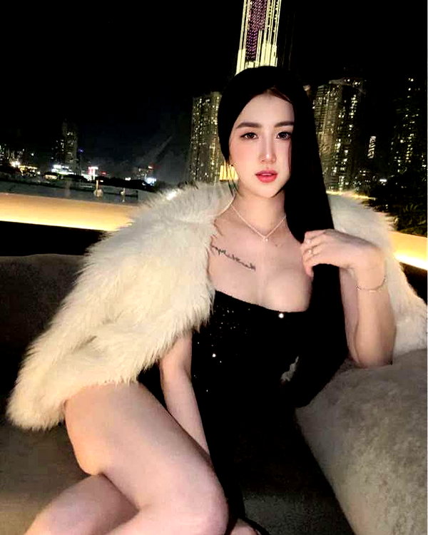 lyhythuedoxinh instagram image archive image