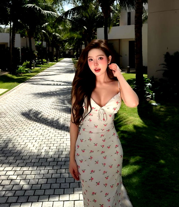 lyhythuedoxinh instagram image archive image