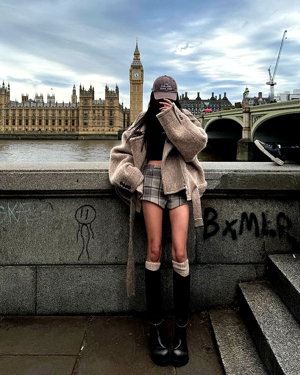 fair_mua instagram image archive image
