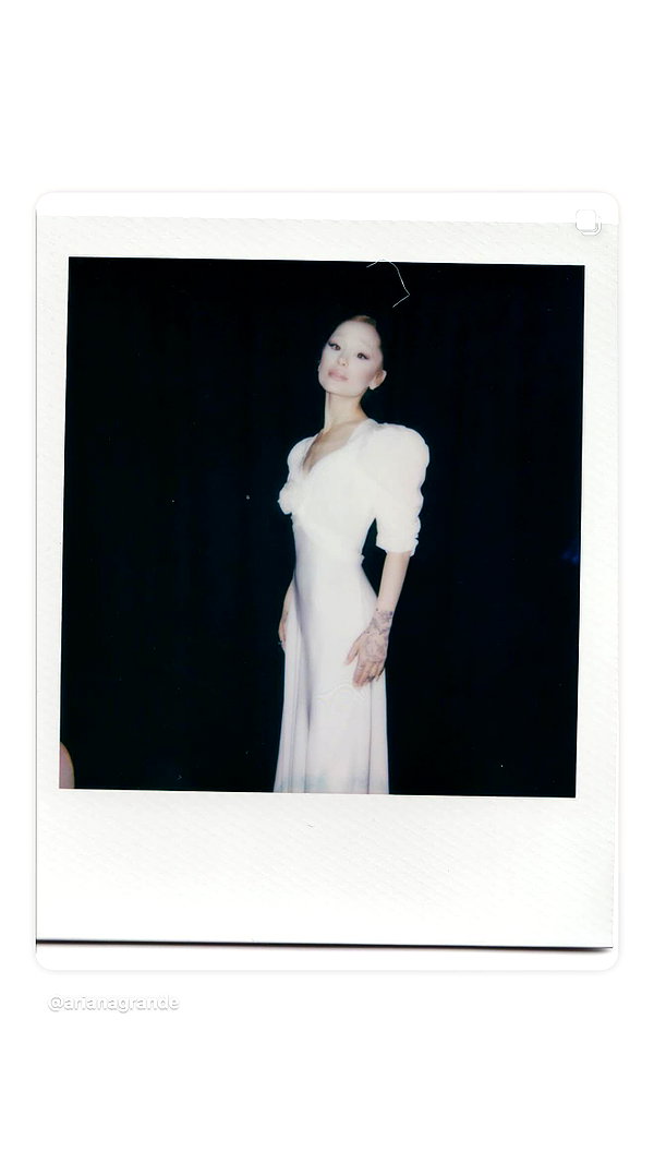 arianagrande instagram image archive image