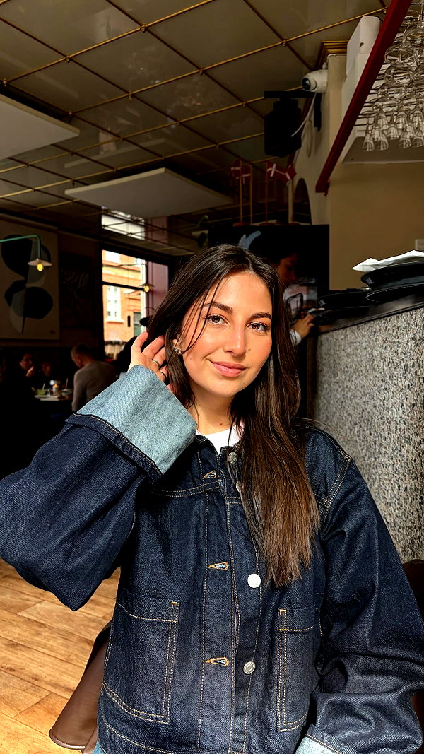 viki_dominev instagram image archive image