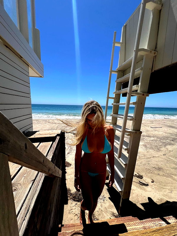 kaylasimmmons instagram image archive image