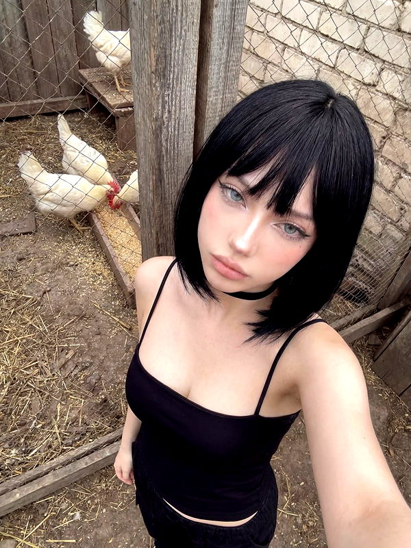 alina_damnz instagram image archive image