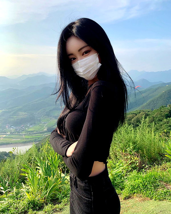 daxbin instagram image archive image