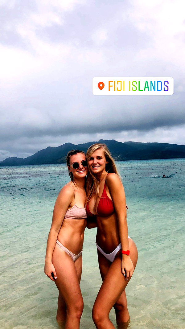 allie_dunn instagram image archive image